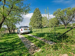 Holiday Home in Porcheresse Daverdisse