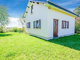 Holiday Home in Porcheresse Daverdisse