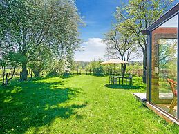 Holiday Home in Porcheresse Daverdisse