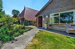 Enticing Holiday Home in Eastermar near Burgumer Mar Lake