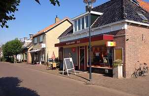 Enticing Holiday Home in Eastermar near Burgumer Mar Lake