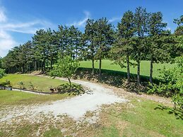 Villa in Tavoleto With Pool