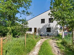 Villa in Kobbegem With Private Garden