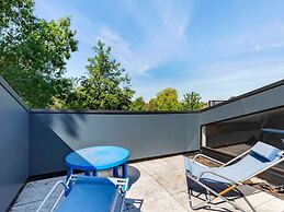 Villa in Kobbegem With Private Garden