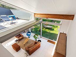 Villa in Kobbegem With Private Garden