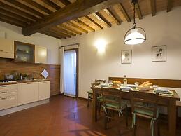 Belvilla by OYO Fienile