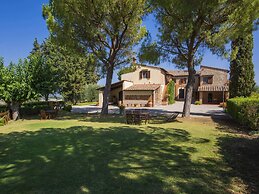 Belvilla by OYO Fienile