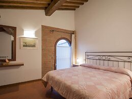 Belvilla by OYO Fienile