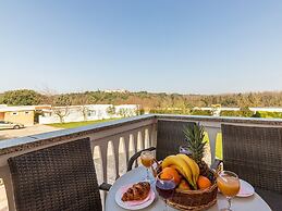 Classy Apartment in Banjole near Beach & Pula City