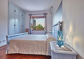 Villa in Pozzallo Near Sandy Beaches