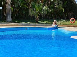 Belvilla by Oyo Villa Opale