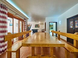 Belvilla by Oyo Villa Opale