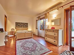 Belvilla by Oyo Villa Opale