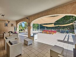 Belvilla by Oyo Villa Opale