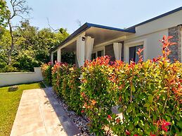 Alluring Mobile Home in Banjole With Swimming Pool