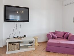 Belvilla by OYO Pool Villa Torre San Giovanni