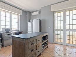 Belvilla by OYO Pool Villa Torre San Giovanni