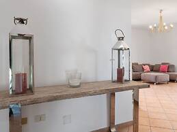 Belvilla by OYO Pool Villa Torre San Giovanni