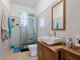 Belvilla by OYO Pool Villa Torre San Giovanni