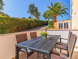 Lovely Apartment in Banjole near Beach & Town Center