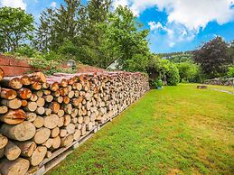 Lovely Cottage in Vierves-sur-viroin With Garden and Terrace