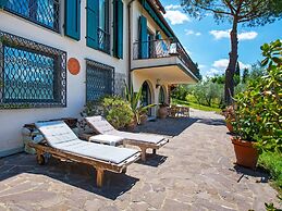 Belvilla by OYO La Romola