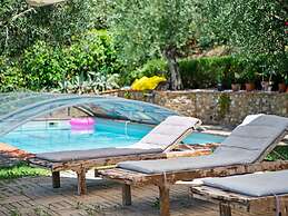 Belvilla by OYO La Romola