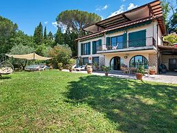 Belvilla by OYO La Romola