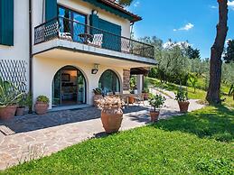 Belvilla by OYO La Romola