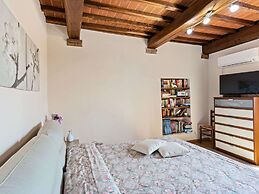 Belvilla by OYO Plush Holiday Home With Garden