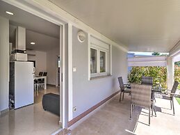 Garden-view Holiday Home in Banjole near Beach & Boat Excursions