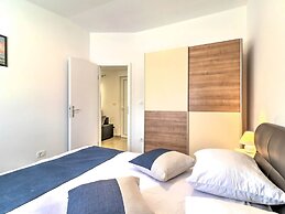 Garden-view Holiday Home in Banjole near Beach & Boat Excursions