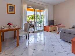 Panoramic Apartment in Banjole near Pula Town Center