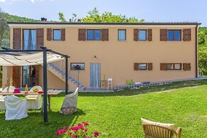 Belvilla by OYO Casa Volpara
