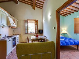 Holiday Home in Tuscany With Shared Pool