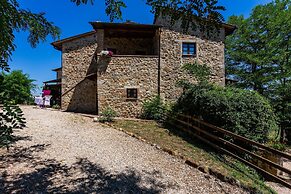Holiday Home in Tuscany With Shared Pool