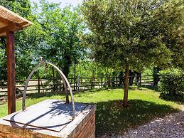 Holiday Home in Tuscany With Shared Pool