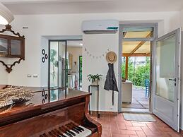 Belvilla by Oyo Cottage Della Musica