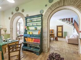 Belvilla by OYO Casannona Glicine