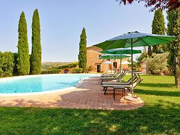 Belvilla by OYO Le Ginestre