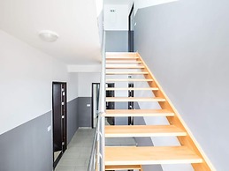 Scenic Apartment in Novalja near Trg Loža & Zrče Beach