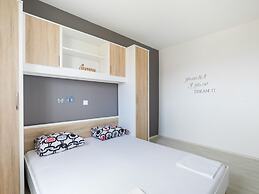 Scenic Apartment in Novalja near Trg Loža & Zrče Beach