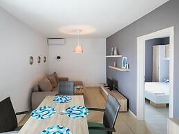 Scenic Apartment in Novalja near Trg Loža & Zrče Beach