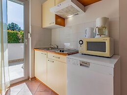 Inviting Apartment in Banjole near Veruda Lighthouse