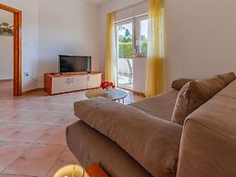 Inviting Apartment in Banjole near Veruda Lighthouse