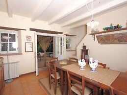 Belvilla by OYO Del Frontino La Biagina