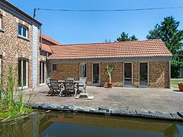 Graceful Holiday Home in Geetbets With Patio