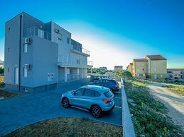 Apartment in Novalja With Parking