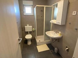 Apartment in Novalja With Parking