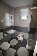 Apartment in Novalja With Parking